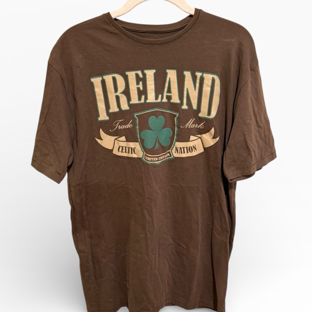 Ireland Graphic Brown T-Shirt - Size XL
